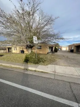 Leased Duplex with Storage