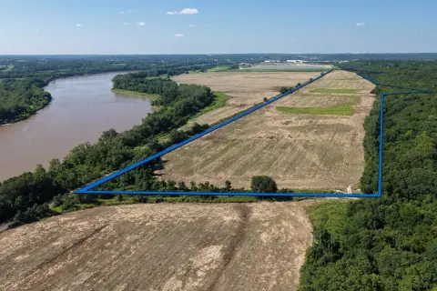 Riverfront Agricultural Land