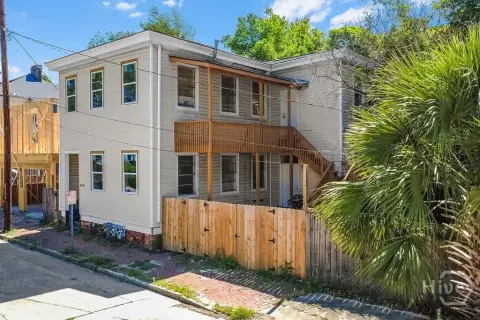 Renovated Duplex with Two 2BR Units