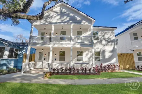 New Construction Duplex with Courtyard