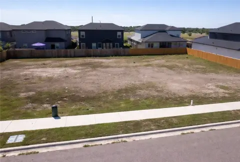 Residential Land in Portland, TX