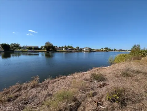 Cape Coral Waterfront Land Parcel