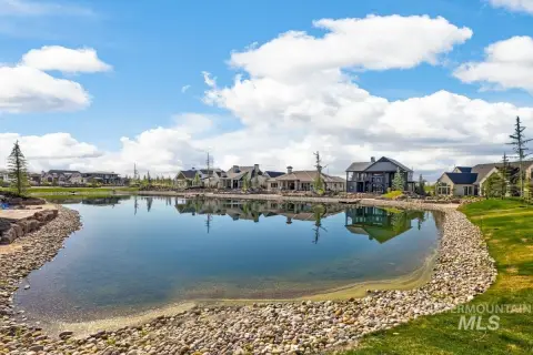 Waterfront Homesite in Terra View
