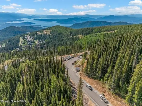 Mountain Homesite with Ski Access