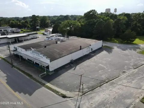 Flex Building with Storefront