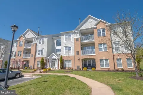 Two-Bedroom Residential Income Condominium
