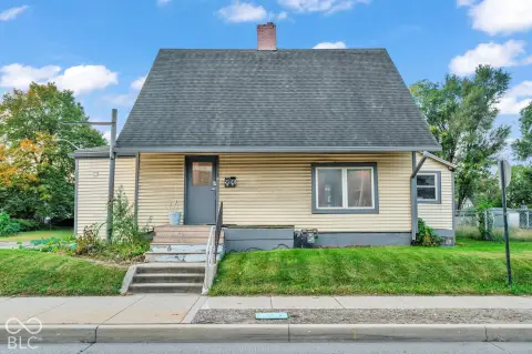 Duplex with Rear Parking