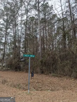 Residential Land in Macon, GA