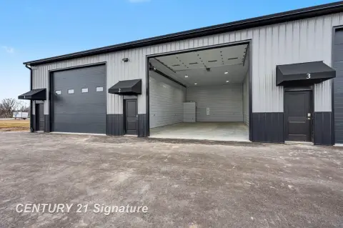 Insulated Storage Condo with Heat