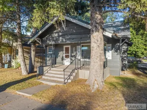 Two-Unit Residential Building