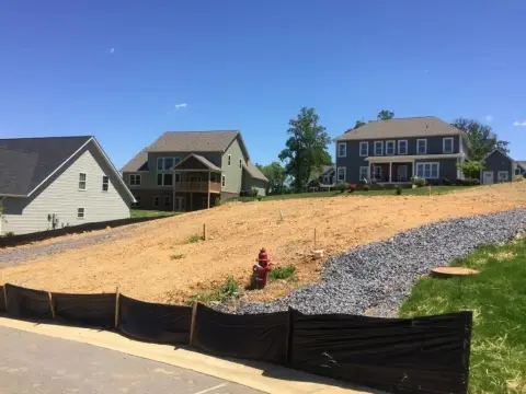 Residential Lot in Edinburgh Community