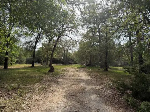 Land in Caldwell, Texas