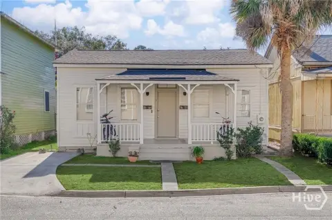 Side-by-Side Duplex with Private Yards