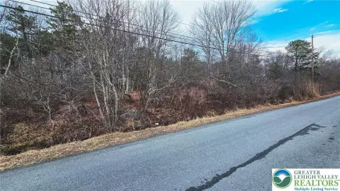 Residential Land in Tunkhannock Twp