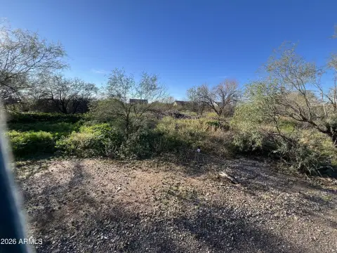 Land Near Grand Avenue, Wittmann