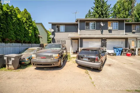 Duplex with Newer Roof Updates