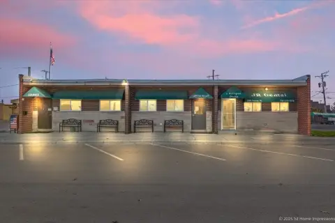 Crete Commercial Bar and Grill