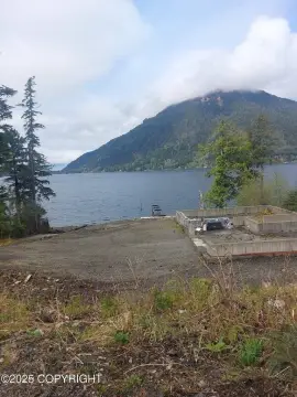 Oceanfront Buildable Acreage in Craig, AK
