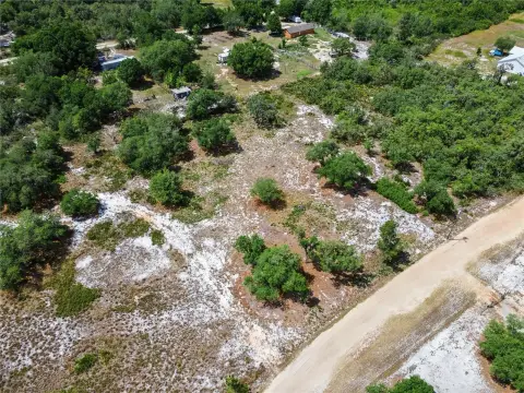 Spacious Residential Lot in Lake Wales