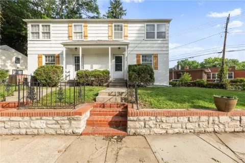Updated Duplex with Full Basements