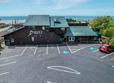 Mixed-Use Building with Ocean Views