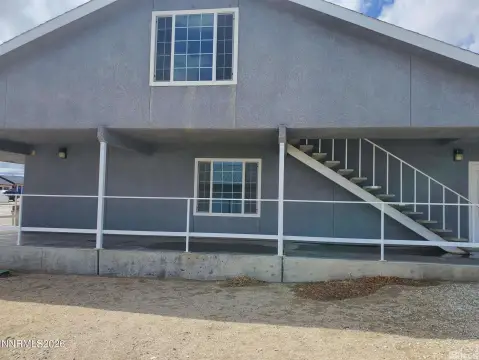 Hawthorne Commercial Building For Sale