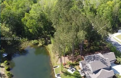 Waterfront Lot in Hampton Lake
