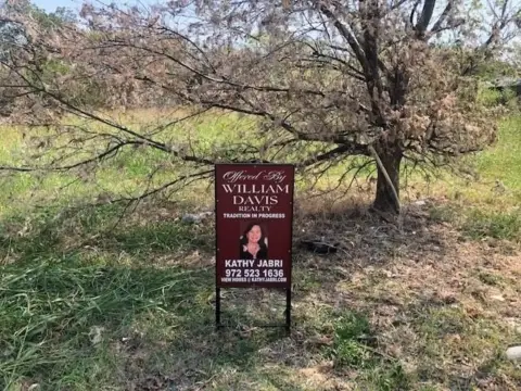 Commercial Land Near George Bush