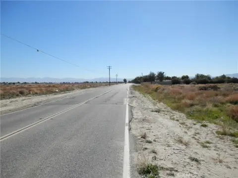 Residential Land in Lancaster, CA