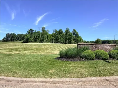 Commercial Land in Loudonville, OH