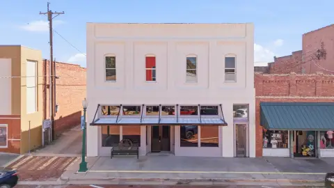 Live-Work Property with Upper-Level Conversion Potential