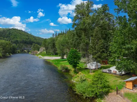Waterfront Land with River Frontage