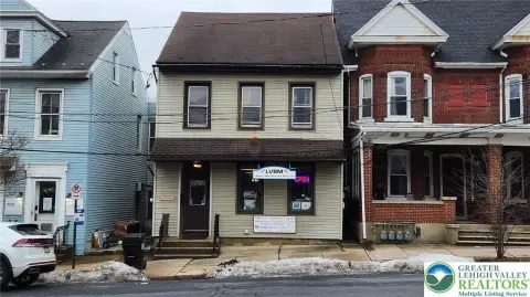 Mixed-Use Investment Property in Bethlehem