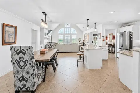 Denison Farm/Ranch with Acreage