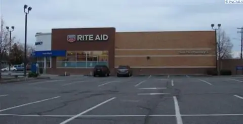 Freestanding Drug Store Property