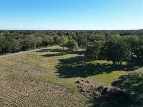Residential Land in Greenville, TX