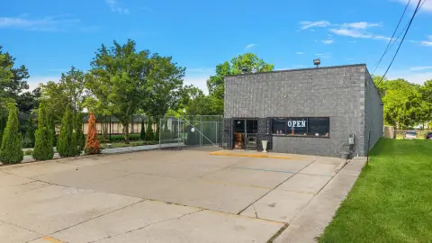 Retail Office Building with Parking