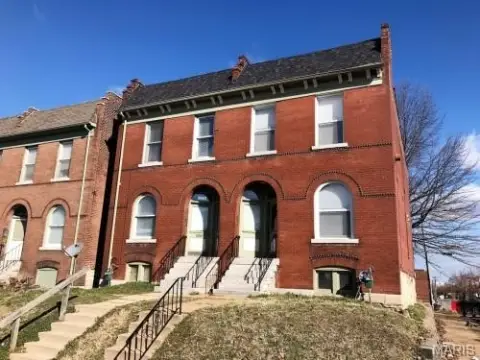 Two-Townhouse Duplex with Parking