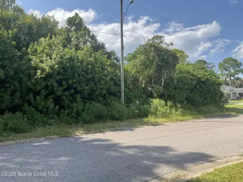 Land Available in Cocoa, Florida