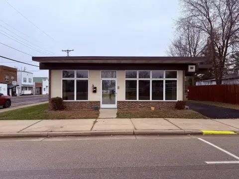 Taylor Commercial Building with Drive-Up