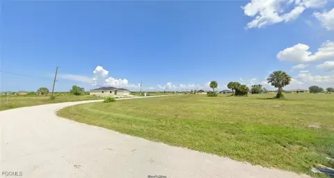 Cape Coral Corner Lot