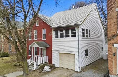 Spacious Duplex in St. Johnsville