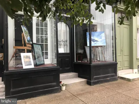 Prime Retail/Office Space Available