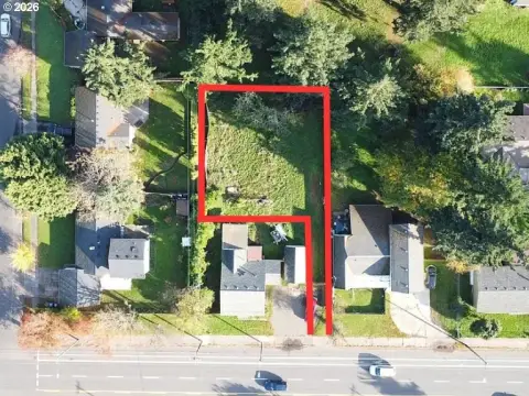 NE Portland R5 Zoned Land