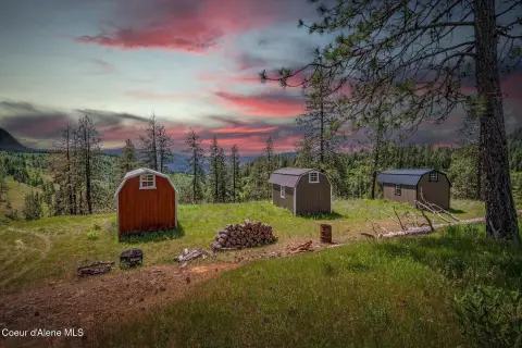 Secluded Recreational Land with Cabins