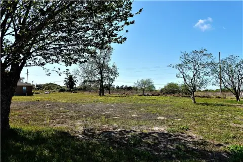 Residential Lot in Ingleside, TX