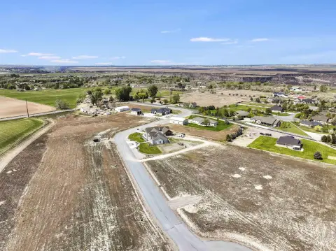 Residential Land in Wild Rose Ridge