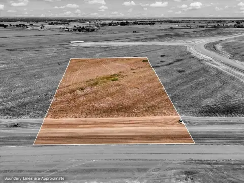 Residential Land in Elm Mott, TX