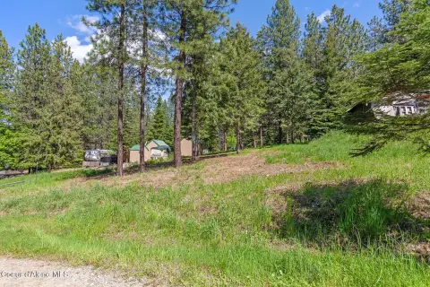 Land Near Coeur d'Alene Lake