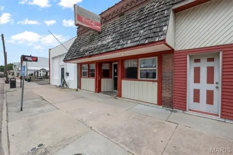 Brick Downtown Diner